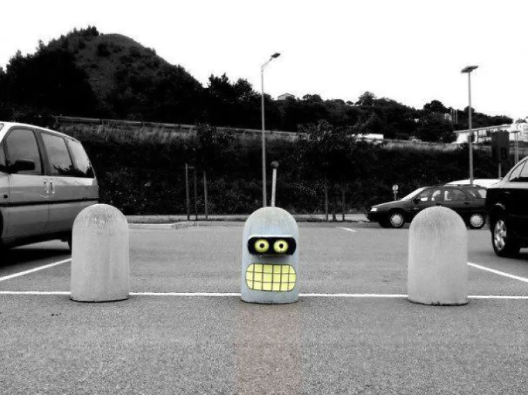 KAPA DOLJE ZA ULIČNE VANDALE! Ovo su najkreativniji rezultati uni&scaron;tavanja javnih povr&scaron;ina (koliko god to lo&scaron;e zvučalo)