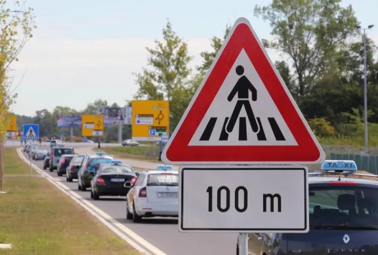 Zagrebački i splitski taksisti prosvjeduju zbog Ubera