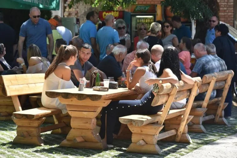 Napetosti na obilježavanju ustanka u Srbu, do&scaron;lo jako policijsko osiguranje