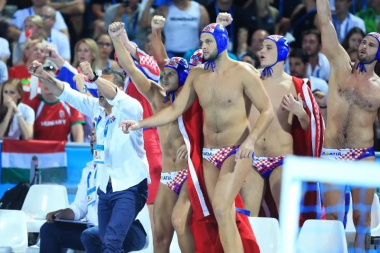 Hrvatski vaterpolisti osvojili su zlatnu medalju pobijedivši u finalu Mađarsku 8:6. Photo: Davor Javorovic/PIXSELL
