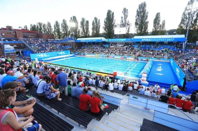 GLASNI SU KAO DESET TISUĆA MAĐARA: Navijači do&scaron;li podržati Barakude u Budimpe&scaron;ti