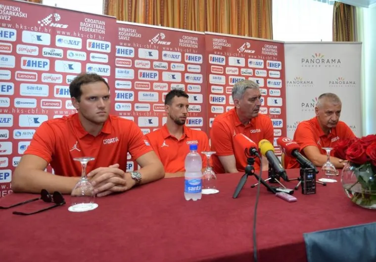 KO&Scaron;ARKA&Scaron;I, RAZVESELITE NAS I VI: Aco skupio momčad na pripremama za Eurobasket