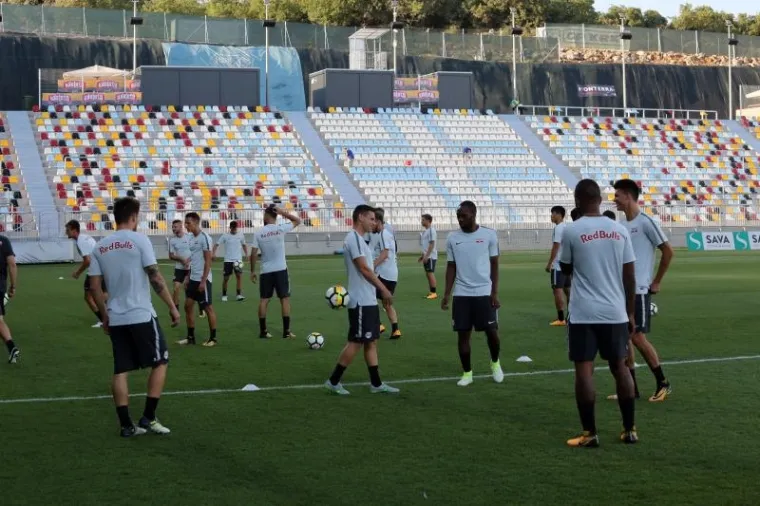 AUSTRIJANCI STIGLI U HRVATSKU: Pogledajte kako je izgledao trening Salzburga na Rujevici