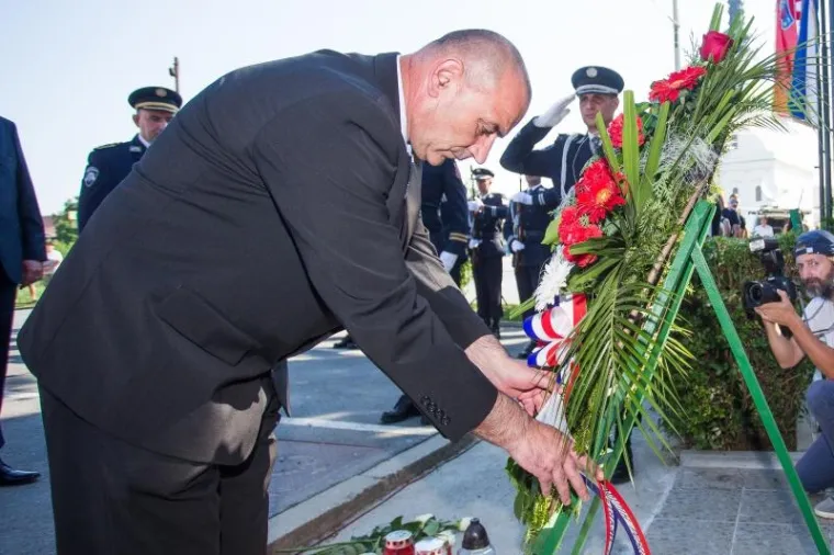 Obilježavanje 26. godi&scaron;njice pogibije policajaca iz Dalja