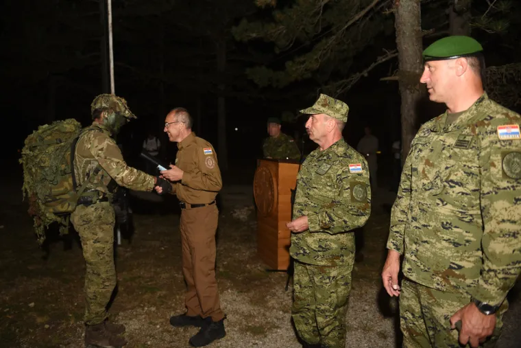 OVO JE 12 NAJBOLJIH OD NAJBOLJIH: Nakon brutalne commando obuke prisegnuli novi pripadnici specijalnih snaga