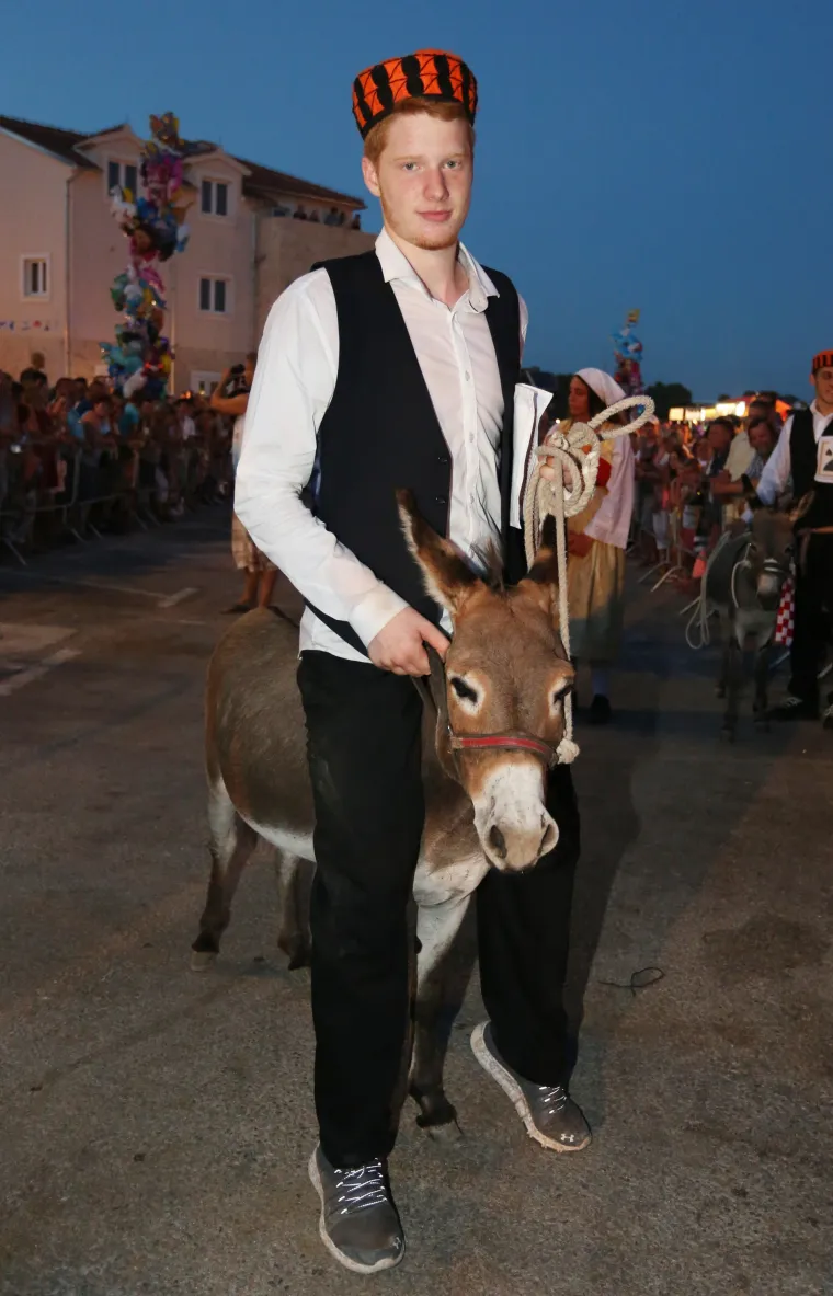 Tribunj: 50. jubilarna trka magaraca