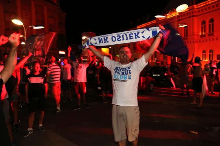 Osječani žive za sutra&scaron;nji dvoboj: navijačko ludilo u gradu kao uvertira za utakmicu s PSV-om