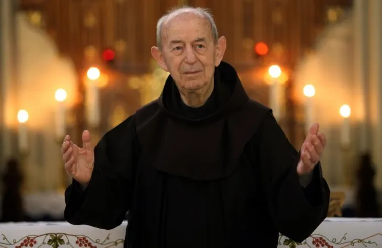 PREMINUO UGLEDNI HRVATSKI FRANJEVAC: U 94. godini života preminuo fra Bonaventura Duda