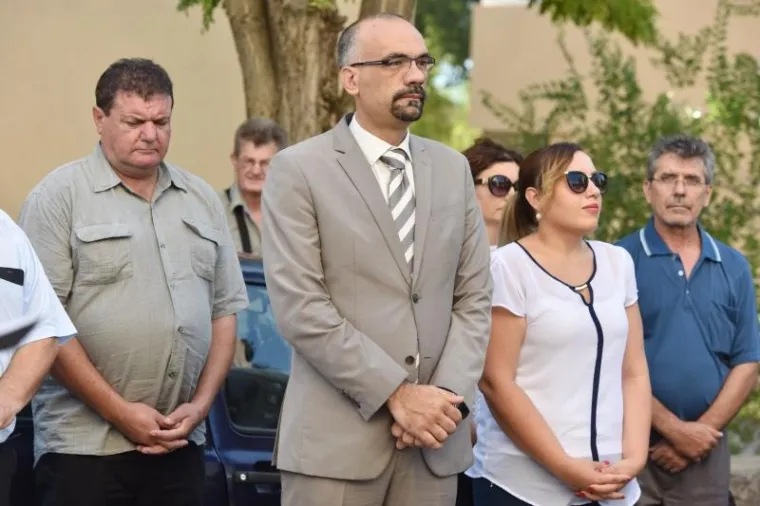 Knin: Povodom Dana pobjede položeni su vijenci na raznim lokacijama u gradu