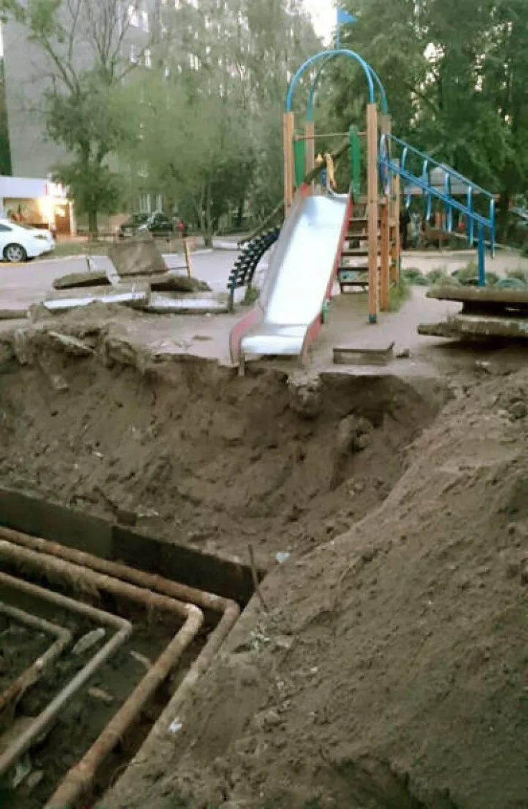 RUSIMA NE TREBA UDARITI VRUĆINA U GLAVU DA POLUDE: Njima je svakodnevica dovoljno bizarna i bez posebnih intervencija