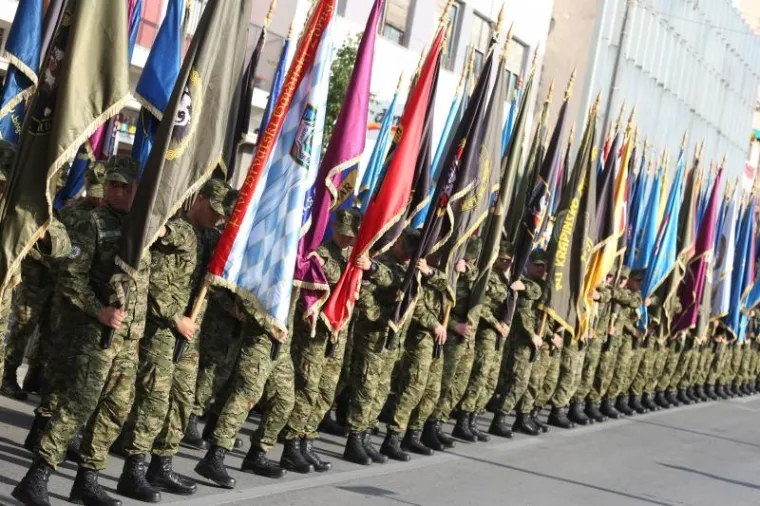 DONOSIMO OPSEŽNU FOTOGALERIJU: Pogledajte tko je sve stigao u Knin na svečano obilježavanje 22. obljetnice operacije Oluja