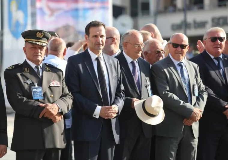 DONOSIMO OPSEŽNU FOTOGALERIJU: Pogledajte tko je sve stigao u Knin na svečano obilježavanje 22. obljetnice operacije Oluja