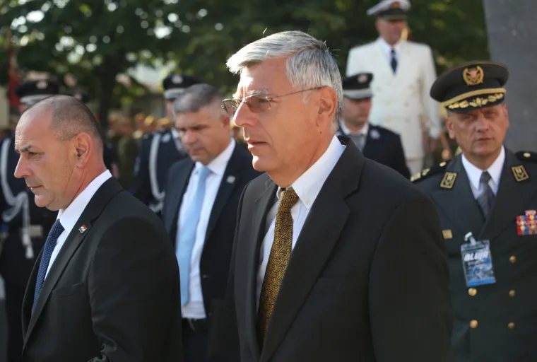 Tko je bio, a kome je bilo prevruće? Osim istaknutih HDZ-ovaca i njihovih biv&scaron;ih članova, na obilježavanju Oluje i SDP-ovci