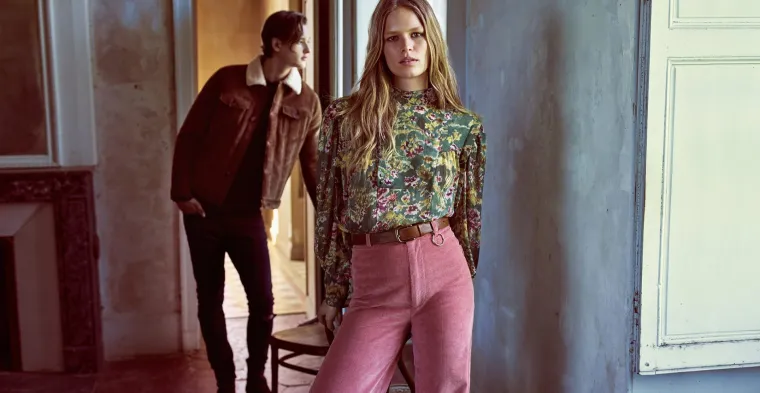 Bluza + hlače + remen