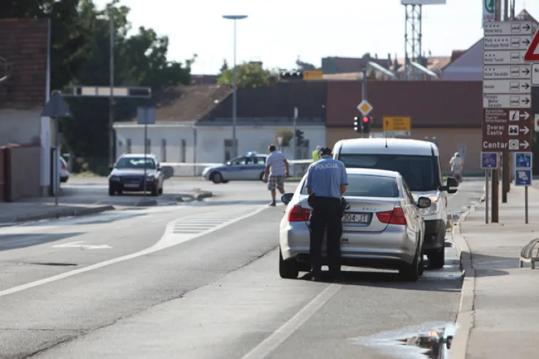 Zabio se punom brzinom: Kamionom poru&scaron;io kuću u Varaždinu