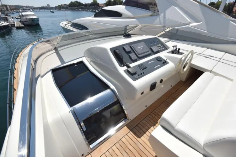 ZAVIRITE U TODORIĆEVU JAHTU: Agrokor prodaje luksuznu 'Janu' za 1,4 milijuna eura