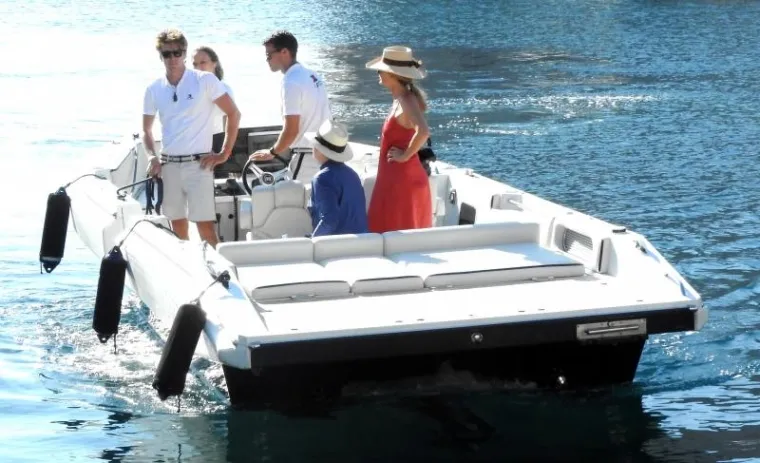 VLASNIK POZNATOG BRENDA TOMMY HILFIGER POSJETIO DUBROVNIK: Sa suprugom obišao grad i uživao u njegovim ljepotama