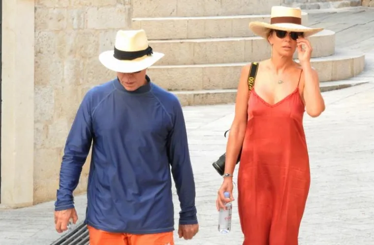 VLASNIK POZNATOG BRENDA TOMMY HILFIGER POSJETIO DUBROVNIK: Sa suprugom obišao grad i uživao u njegovim ljepotama