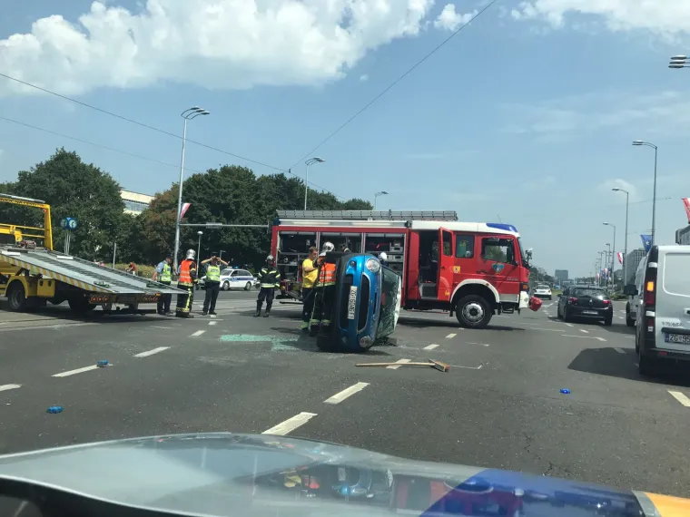 Prometna nesreća u zagrebačkoj Vukovarskoj ulici