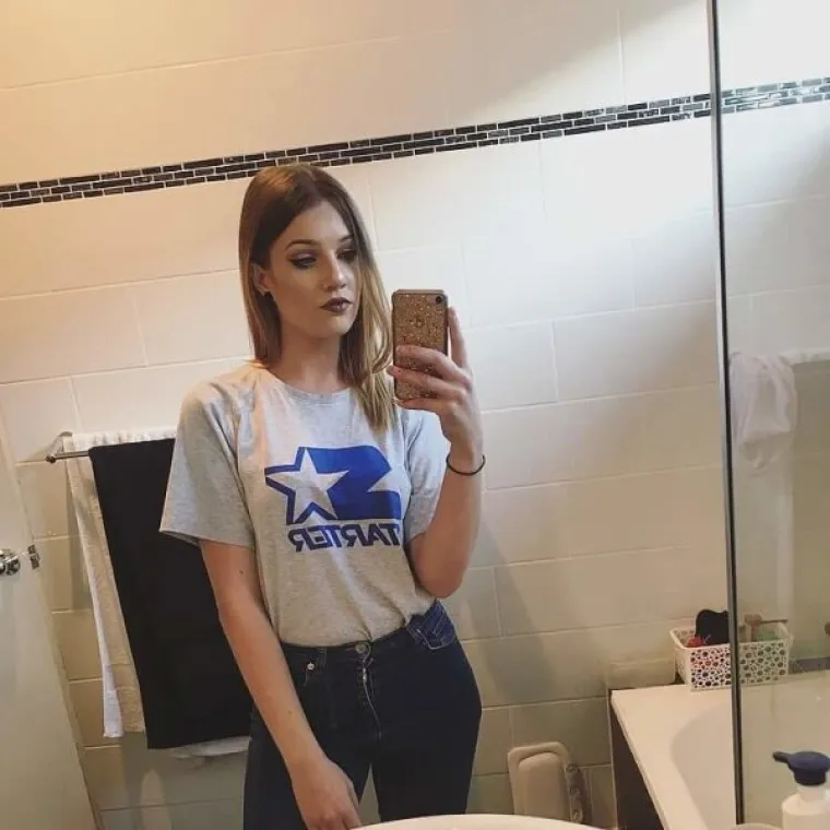 &Scaron;TO ĆE IM REĆI &Scaron;EF? I na poslu se ekspresno skidaju, produktivnost trpi, ali koga briga