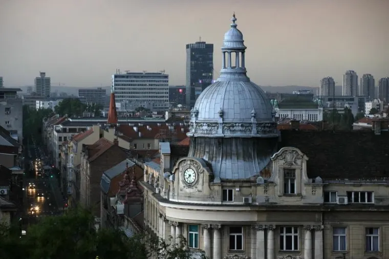 CRNI OBLACI PREKRILI SU NEBO NAD ZAGREBOM: Olujno nevrijeme poharalo je glavni grad i okolicu