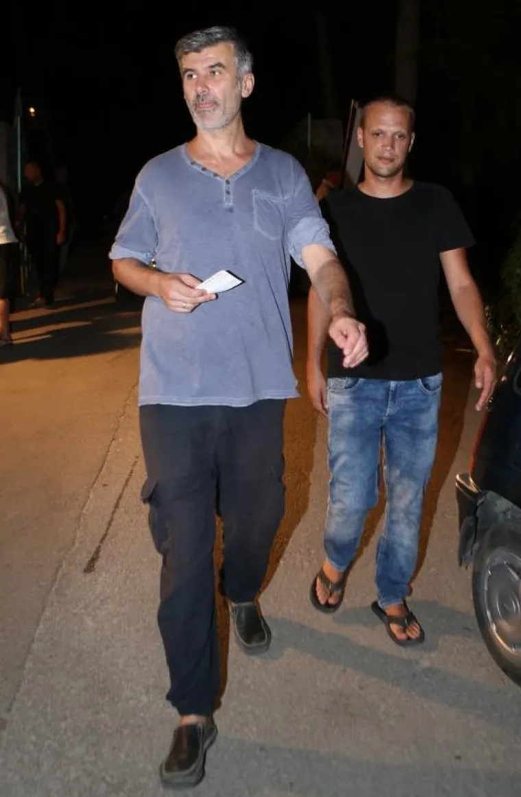 STIGLI MNOGI POZNATI HRVATI: U Splitu premijerno odigrana predstava ' Aziz ili Svadba koja je spasila Zapad'