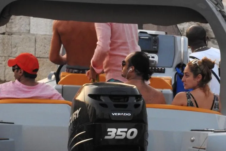 SIN BIV&Scaron;EG PREMIJERA: Rastro&scaron;ni ljubitelj velikih brzina uplovio u Dubrovnik svojom 133 metra dugom jahtom