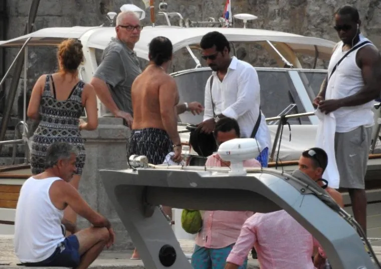 SIN BIV&Scaron;EG PREMIJERA: Rastro&scaron;ni ljubitelj velikih brzina uplovio u Dubrovnik svojom 133 metra dugom jahtom