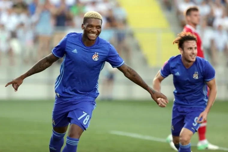 VELIKI OBRAČUN NA RUJEVICI: Dinamo sru&scaron;io prvaka, prvi poraz Rijeke u svom novom domu