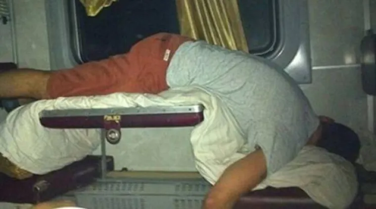 BISTE LI SE IKADA VOZILI OVIM VLAKOM? Ako mislite da ste vidjeli sve, zavirite u ruski vlak, to je neki drugi svijet