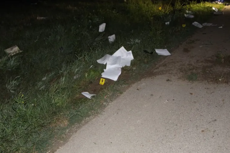 AUTOM UDARIO U MOST, VOZILO SE OD SILINE UDARA OKRETALO U ZRAKU: 24-godi&scaron;nji vozač te&scaron;ko ozlijeđen