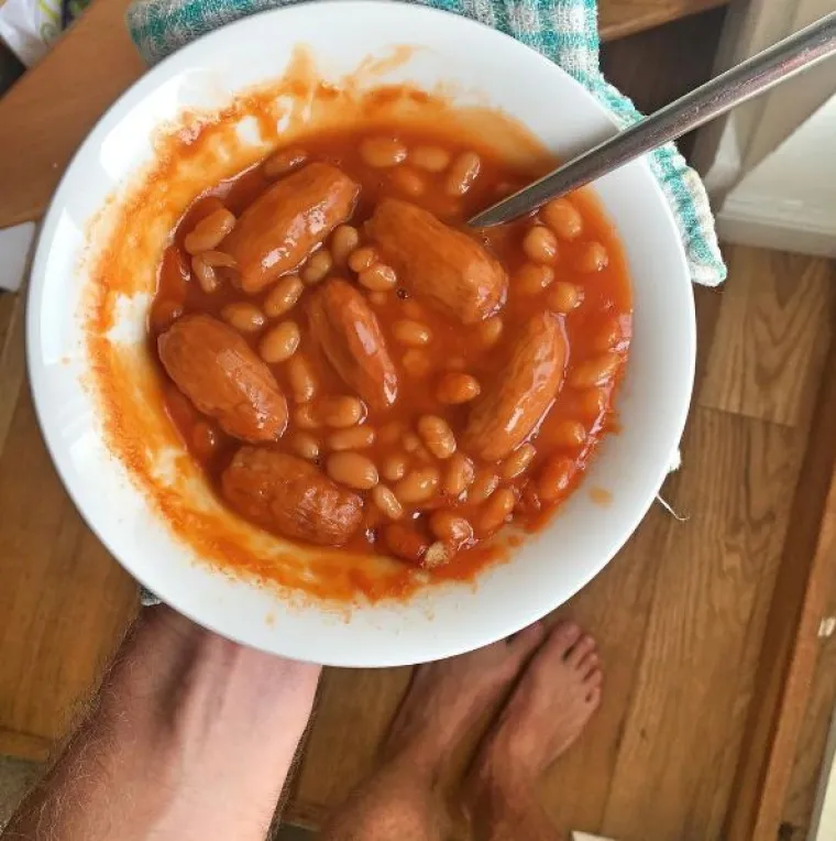 Parodija 'insta-muža' na fotke njegove djevojke, fitness blogerice,  nasmijat će vas do suza