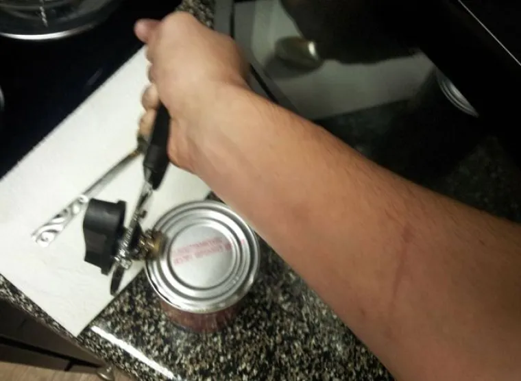 13 stvari koje su horor za ljevake iliti život u naopakom svijetu