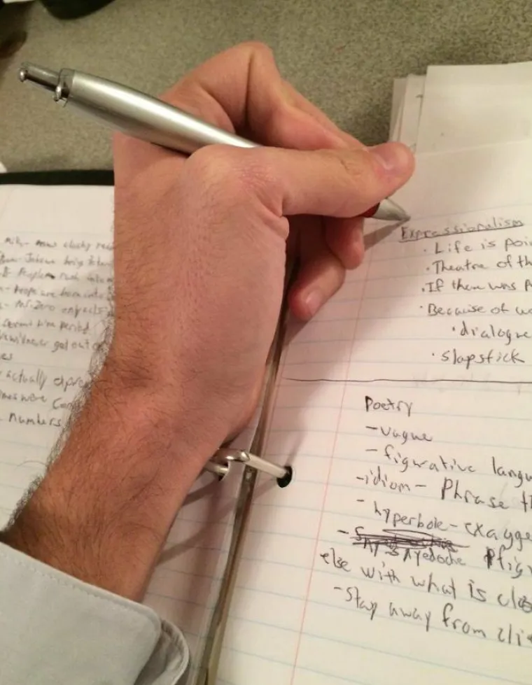 13 stvari koje su horor za ljevake iliti život u naopakom svijetu