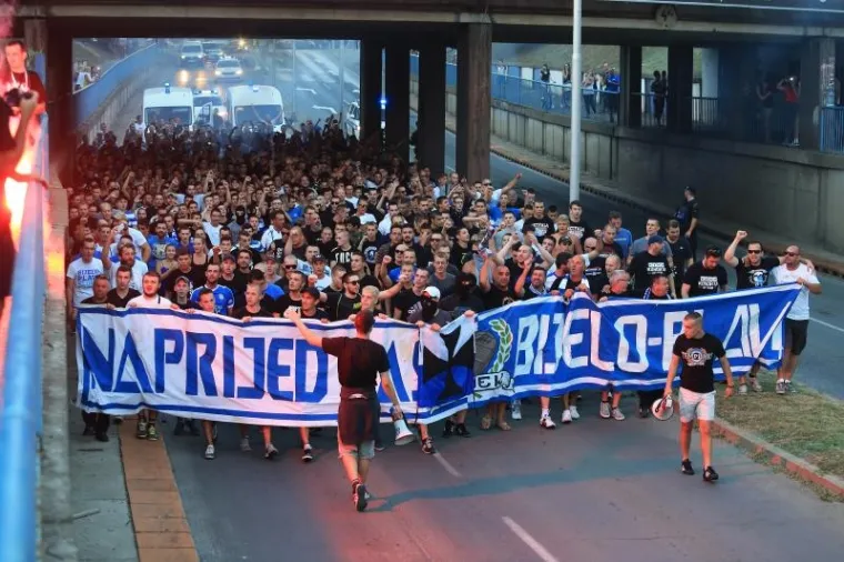 OSJEČANIMA ČISTA PETICA: Nogometna renesansa na Dravi, Gradski vrt zaslužio je ovakav europski spektakl