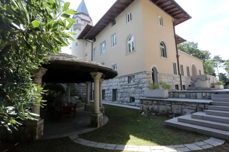 Zavirite u biv&scaron;i Todorićev ljetnikovac u Medveji