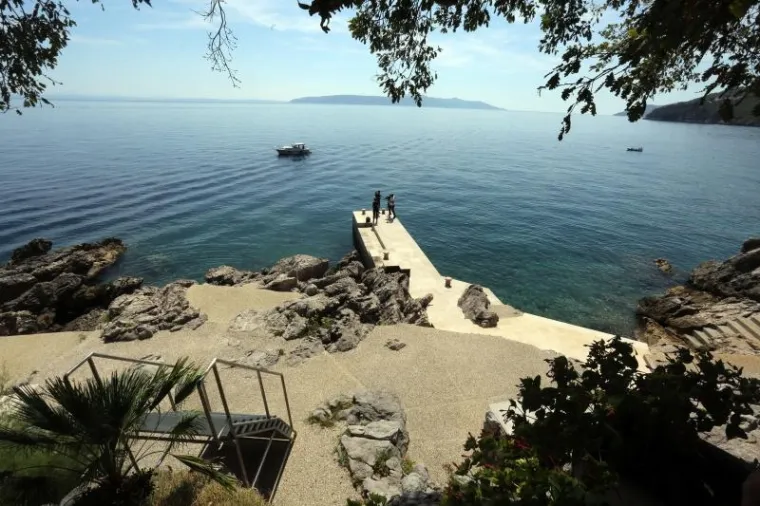 Zavirite u biv&scaron;i Todorićev ljetnikovac u Medveji