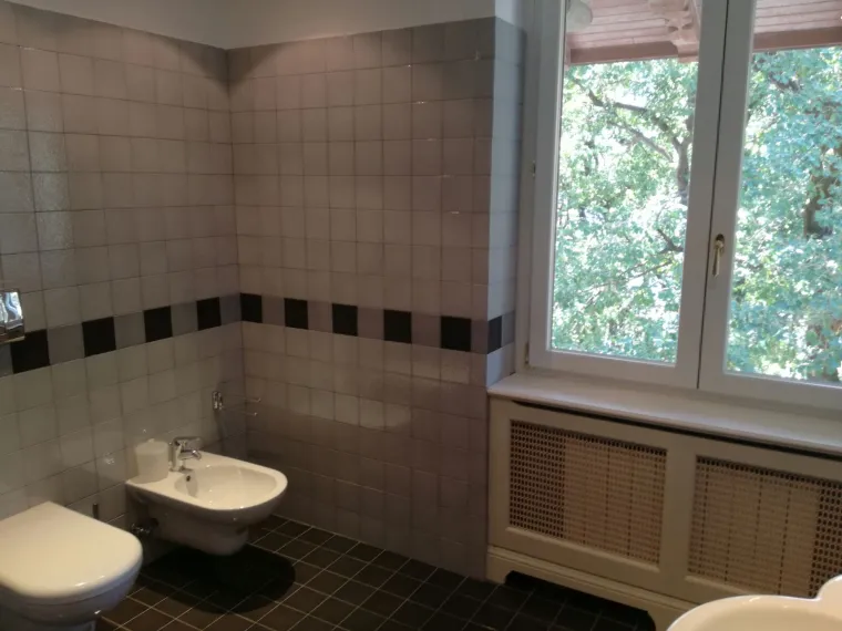 Izvanredna uprava Agrokora na čelu s povjerenikom Antom Ramljakom započela je proces prodaje nekretnine Villa Castello u vlasni&scaron;tvu koncerna.
Riječ je o nekretnini s posjedom koji se nalazi u Medveji u općini Lovran, u blizini Opatije.