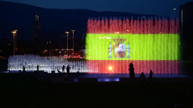 Zagrebačke fontane osvijetljene u spomen na žrtve terorističkog napada u Barceloni