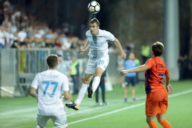 LOKOMOTIVA NA RUJEVICI: Navijači ispunili tribine i dali podr&scaron;ku Rijeci nakon serije poraza