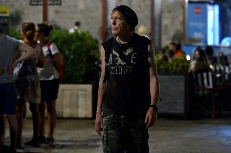 Legendarni gitarist Iron Maidena Janick Robert Gers s obitelji pro&scaron;etao Stradunom