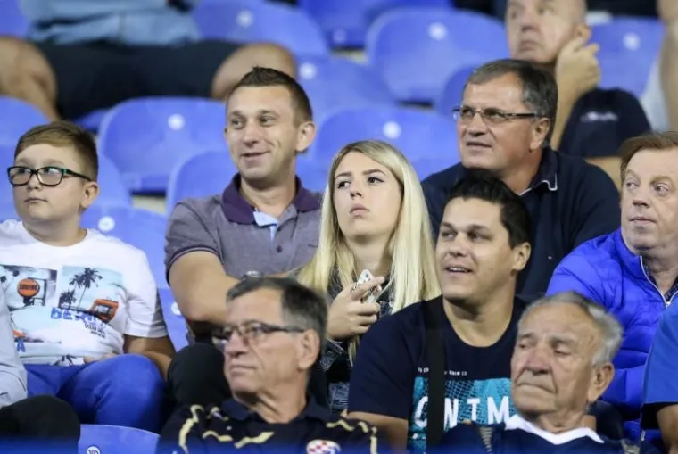 SLAVEN BELUPO NA MAKSIMIRU: Mamić i Horvatinčić srdačno se pozdravili na trbinama