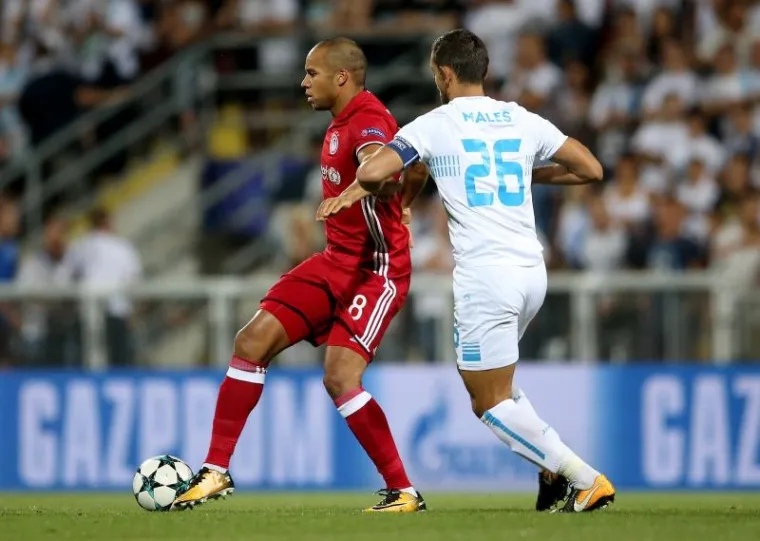 BORBA ZA LIGU PRVAKA: Prepuna Rujevica je uz Rijeku u povijesnoj utakmici