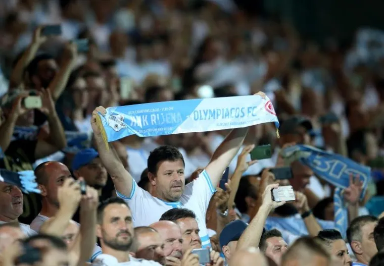 BORBA ZA LIGU PRVAKA: Prepuna Rujevica je uz Rijeku u povijesnoj utakmici