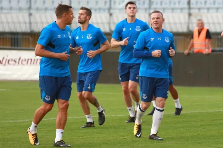 Phil Jagielka i Wayne Rooney