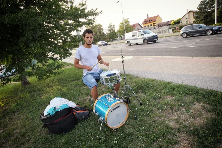 Zbog prigovora susjede Ivan Marinović vježba na križanju Hrgovića i Zagrebačke avenije