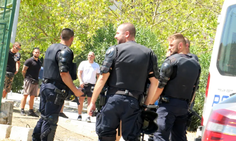 Split: interventna policija privela i evidentirala nekoliko poljskih navijača Hajduka