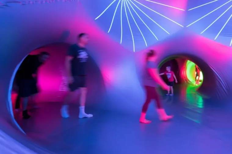 SVJETSKA ATRAKCIJA NA &Scaron;PANCIRFESTU: Posjetitelji uživaju u nesvakida&scaron;njim igrama svjetla i boja