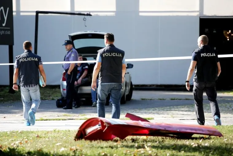 PLJAČKA NA JARUNU: Raznio bankomat i zbrisao s novcem