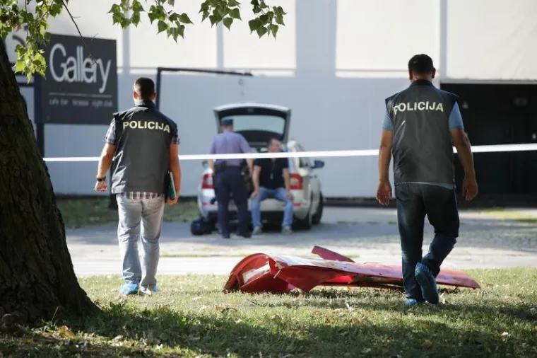 Na ulazu u zagrebački  Jarun, u ulici Petrine, tijekom noći o&scaron;tećen je bankomat i otuđen je novac.